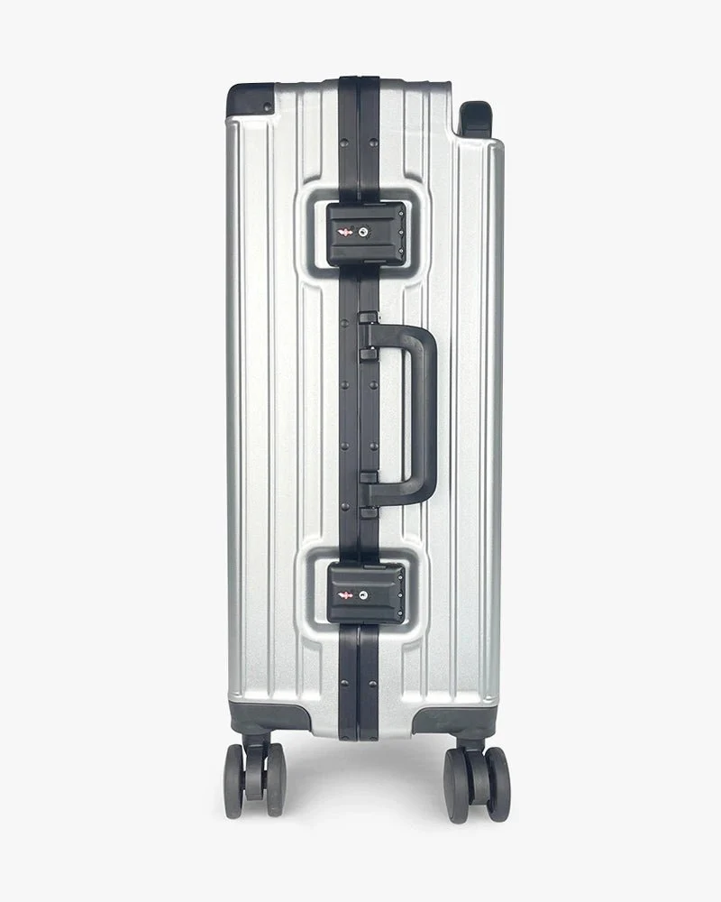 Silver Hardcase Luggage | 24 inch Wide Handle & Logo - Image 3